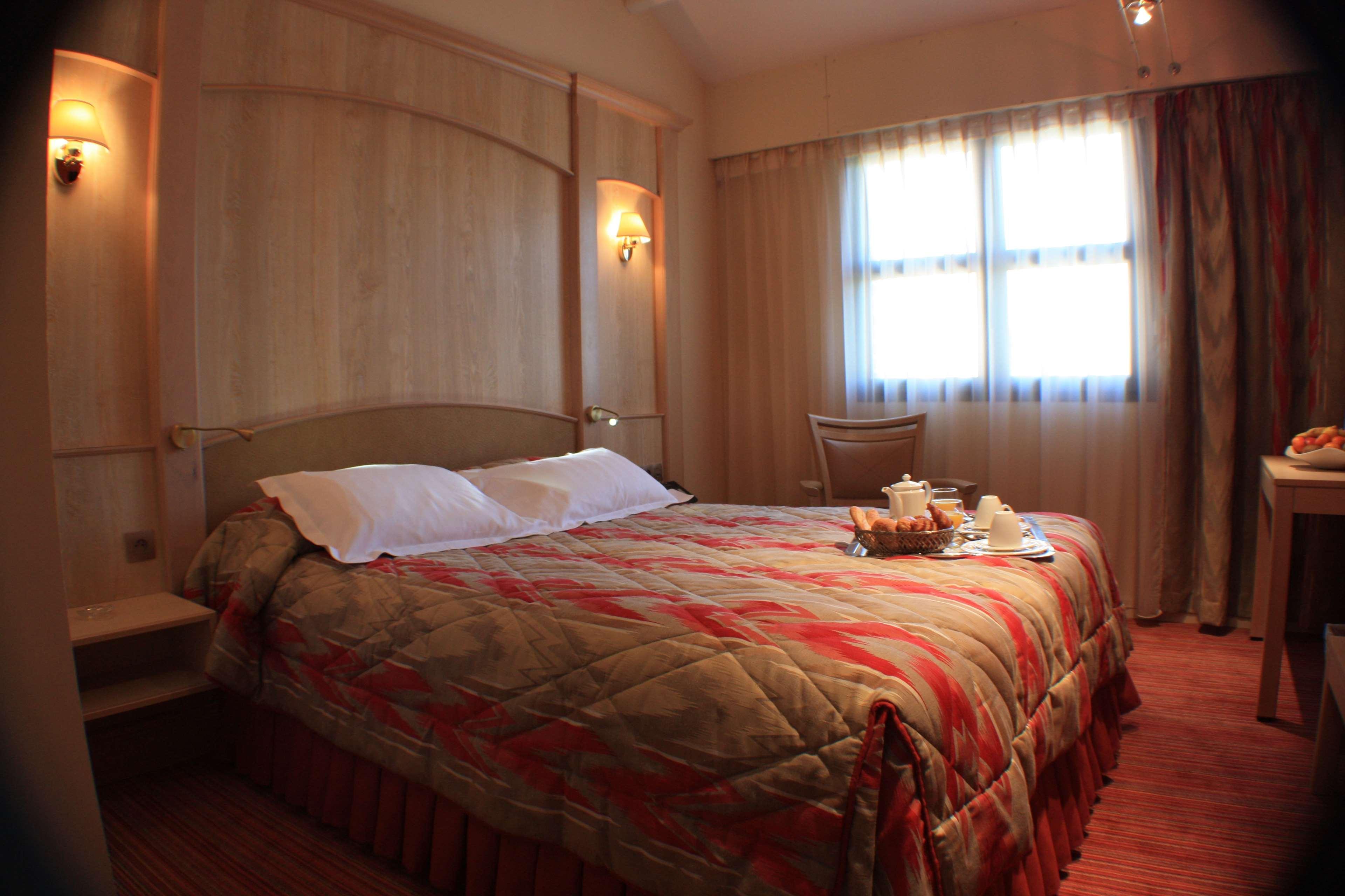 Best Western La Metairie Gosnay Kültér fotó