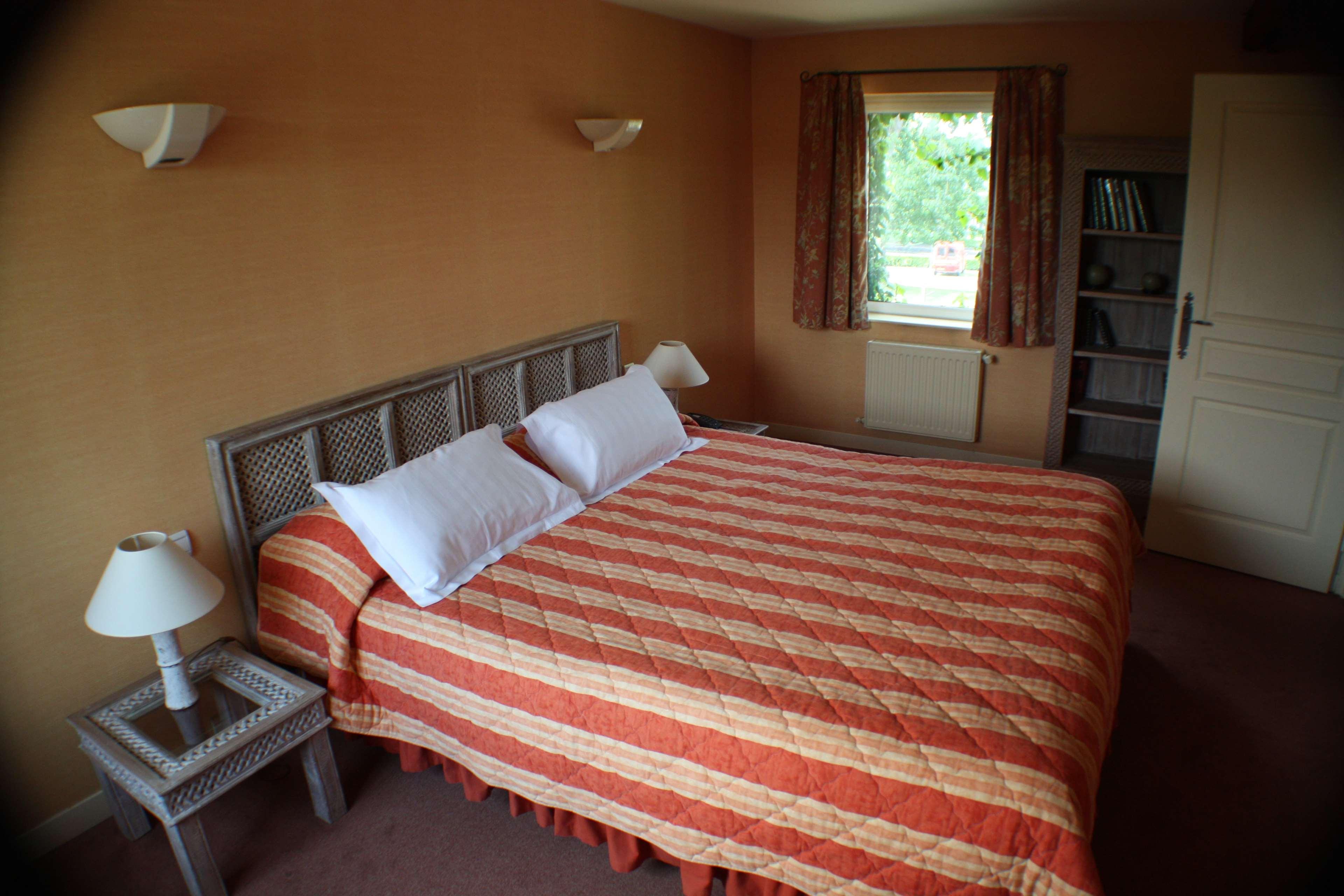 Best Western La Metairie Gosnay Kültér fotó